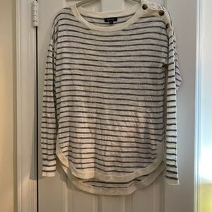 Splendid pullover medium